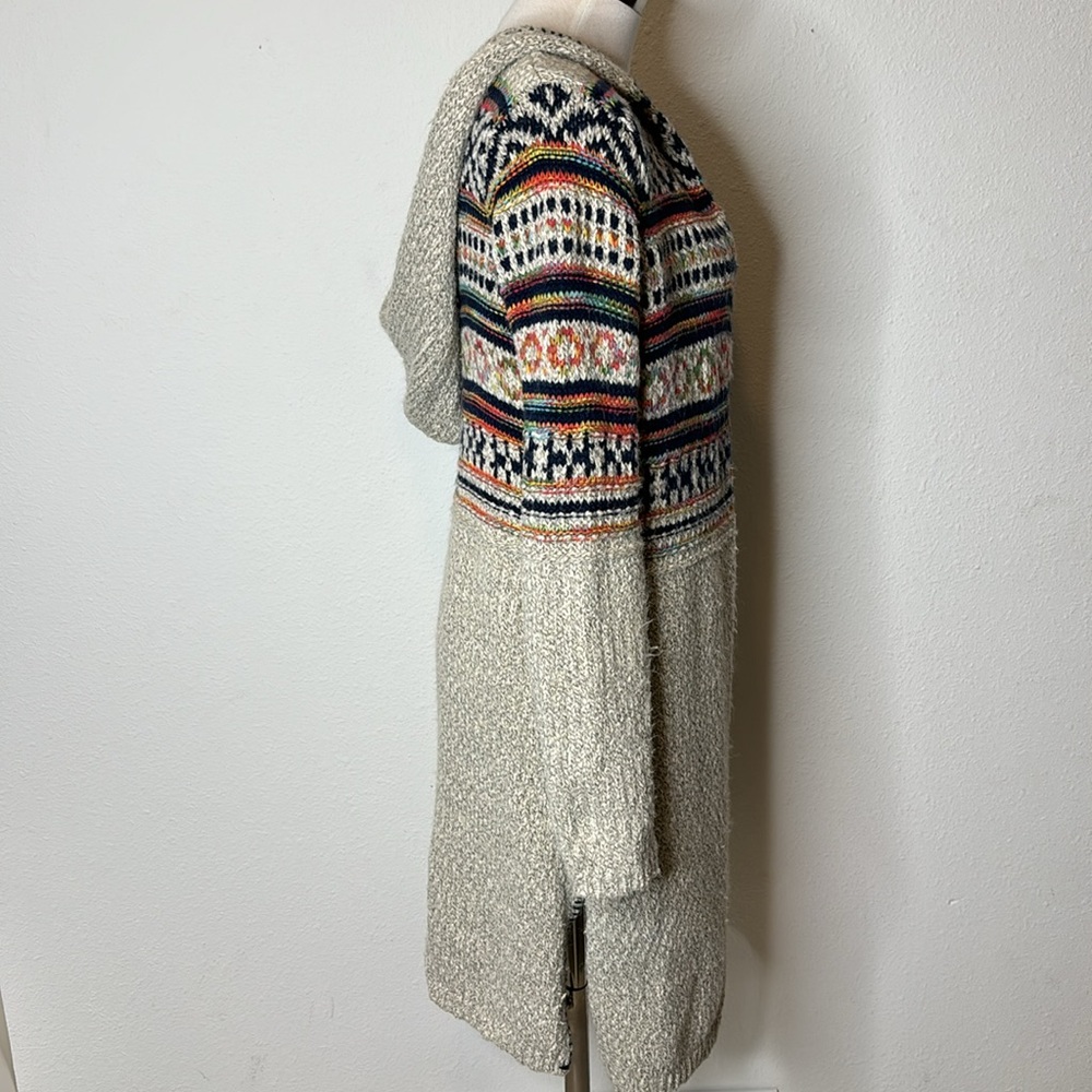 Hem & Thread Size Small Multi Color Aztec Print K… - image 4